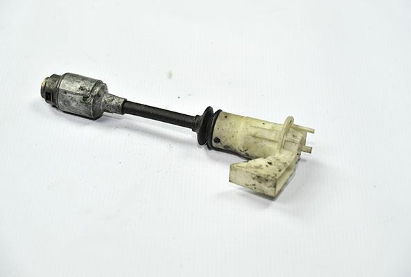 Ford C-MAX Kaput Açma Şifresi – Kullanışlı, Güvenilir ve Pratik Çözüm