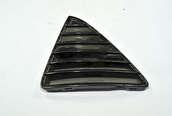 Ford Çıkma Yedek Parça Focus 3 Ön Tampon Üçgen